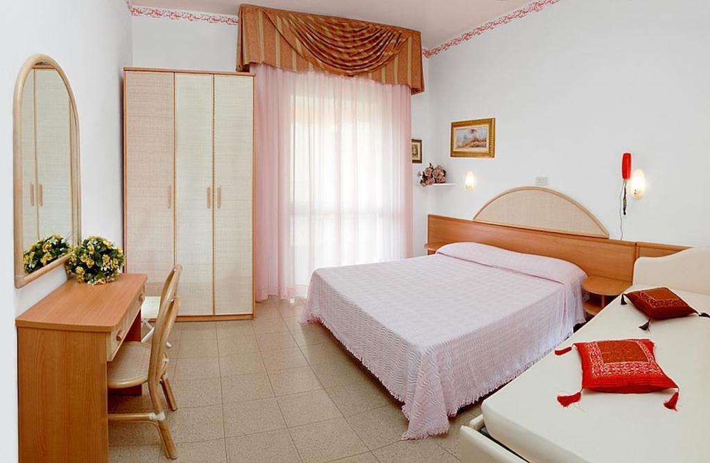 Hotel Gardenia Bellaria-Igea Marina Bilik gambar